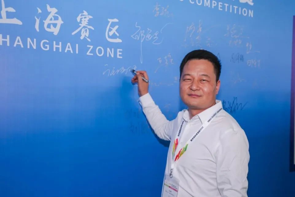 1688084447153637.jpg 1688084447153637.jpg